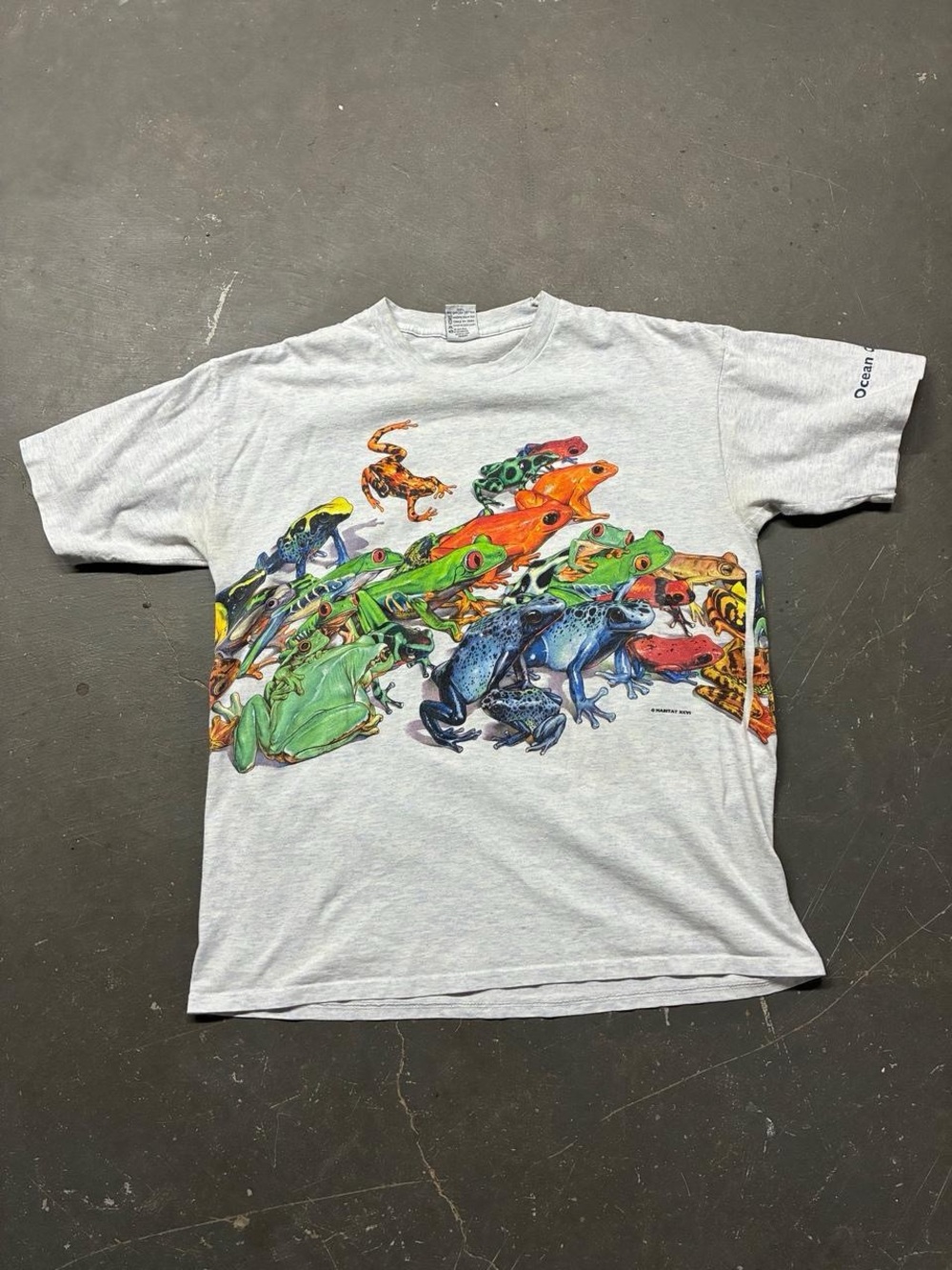 90s Habitat Wrap Around Print Tree Frogs Tee Ocean City MD Mens Large Cal Cru